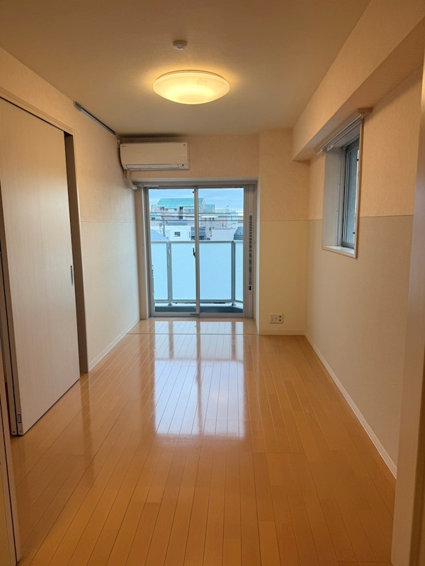 サブ　ローザ ベッドルーム