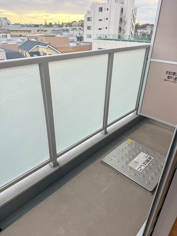 サブ　ローザ ベランダ