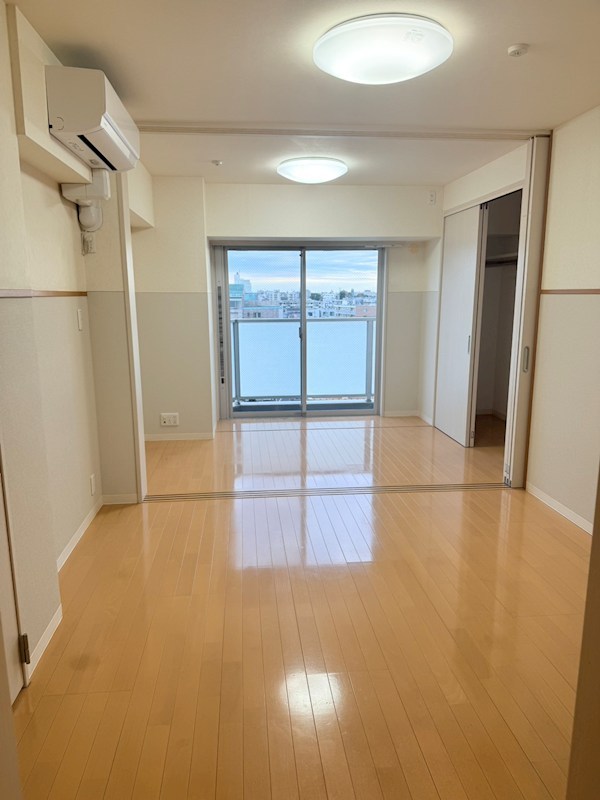 サブ　ローザ リビング