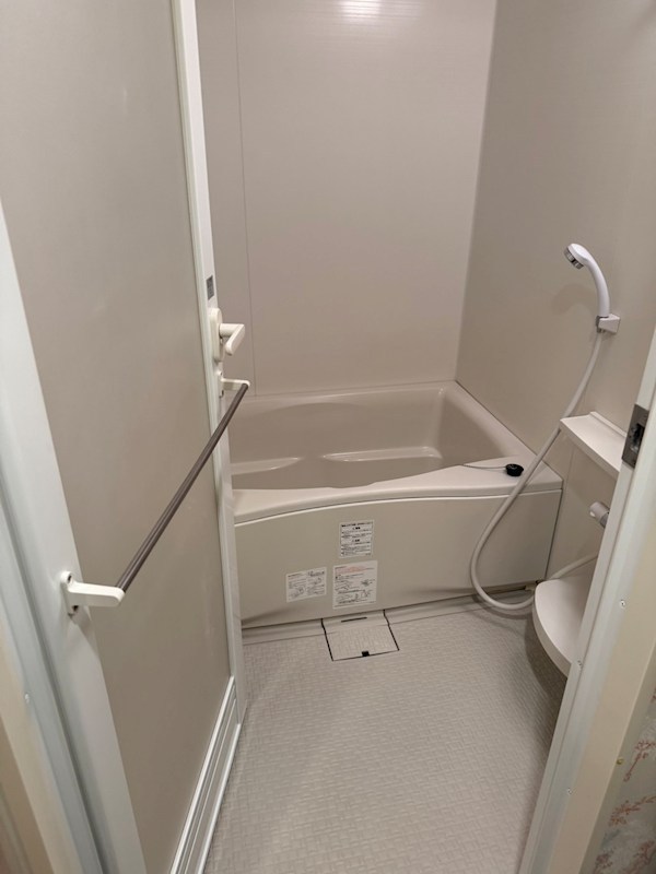 サブ　ローザ 風呂画像