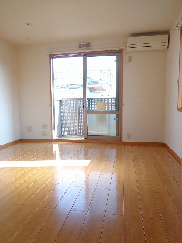 ロイヤルガーデン リビング