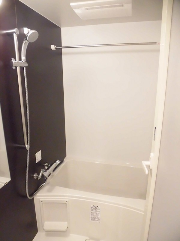 Log練馬駅前 風呂画像