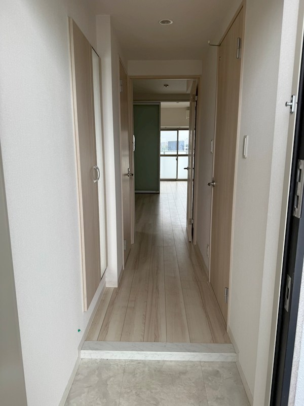 トゥルーハーモニー 玄関