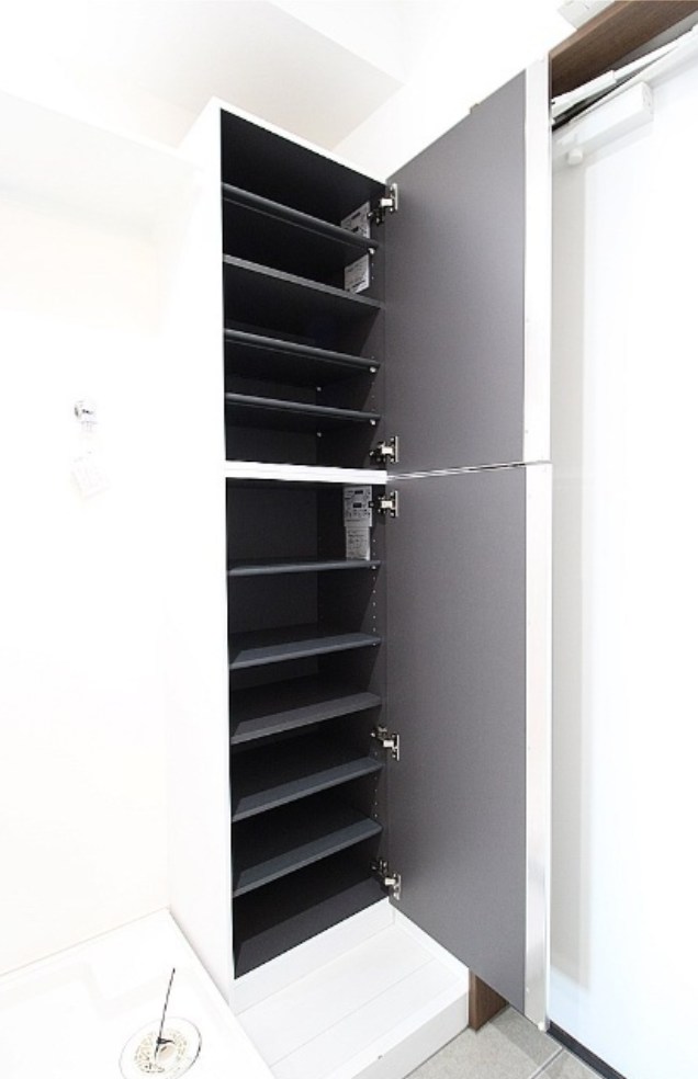 コントレイルⅡ 玄関