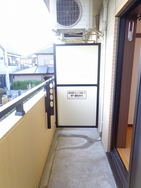 ハイデンス　ヌクイ ベランダ