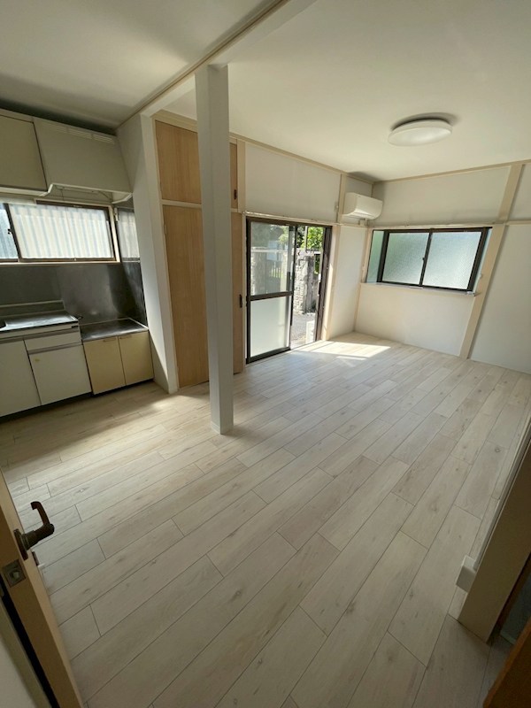 アジュール リビング