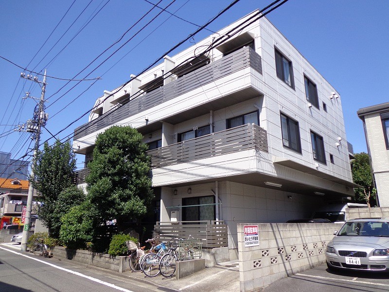 パインハウス 外観