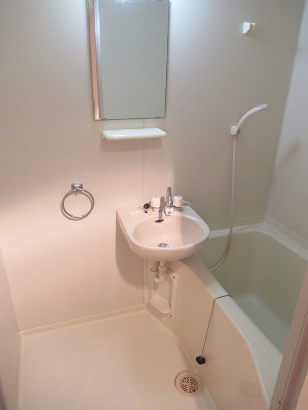 アザレ・ドール 風呂画像