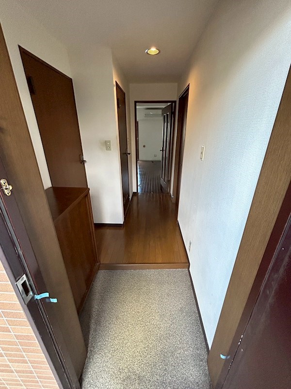 サンプレイス早宮 玄関