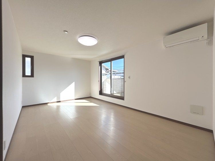 SUZUSHIRO リビング