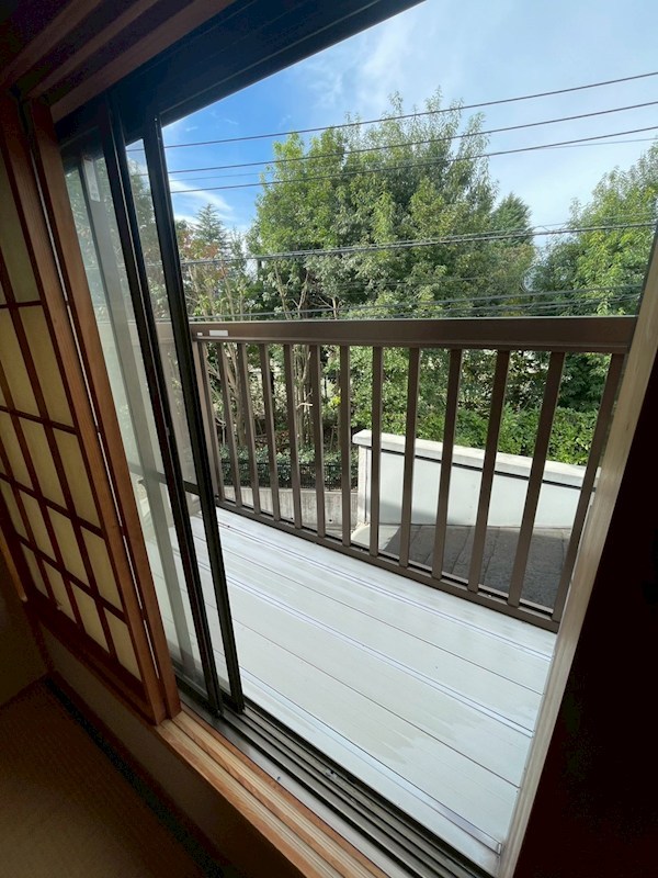 東大泉5丁目戸建て ベランダ