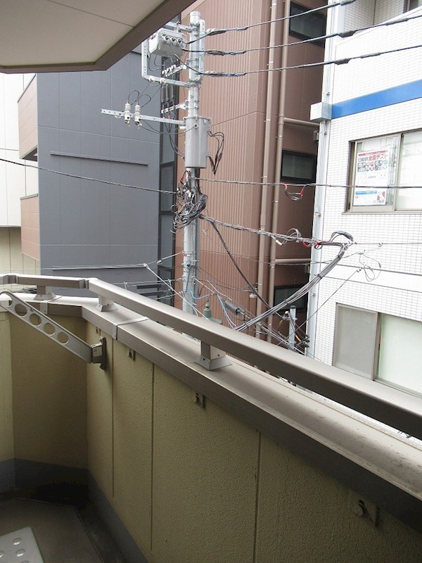 ネリキタビル ベランダ