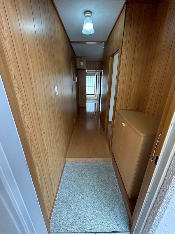 錦サカエマンション 玄関