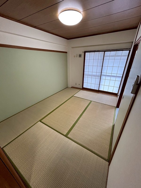 錦サカエマンション ベッドルーム