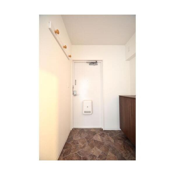 テレパレス中村南 玄関