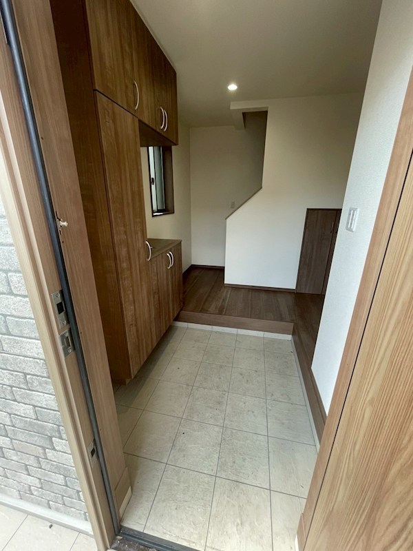 南田中２丁目戸建賃貸住宅 玄関