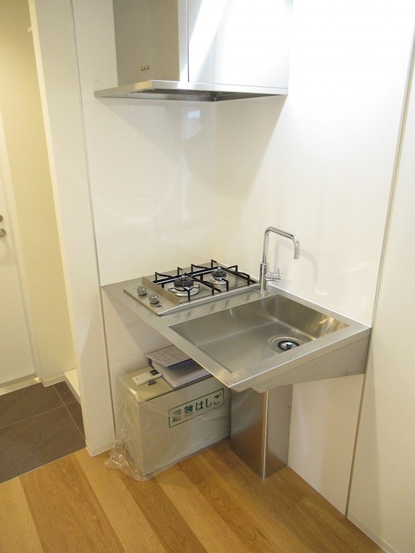 THE　RESIDENCE　DDI　NERIMA キッチン