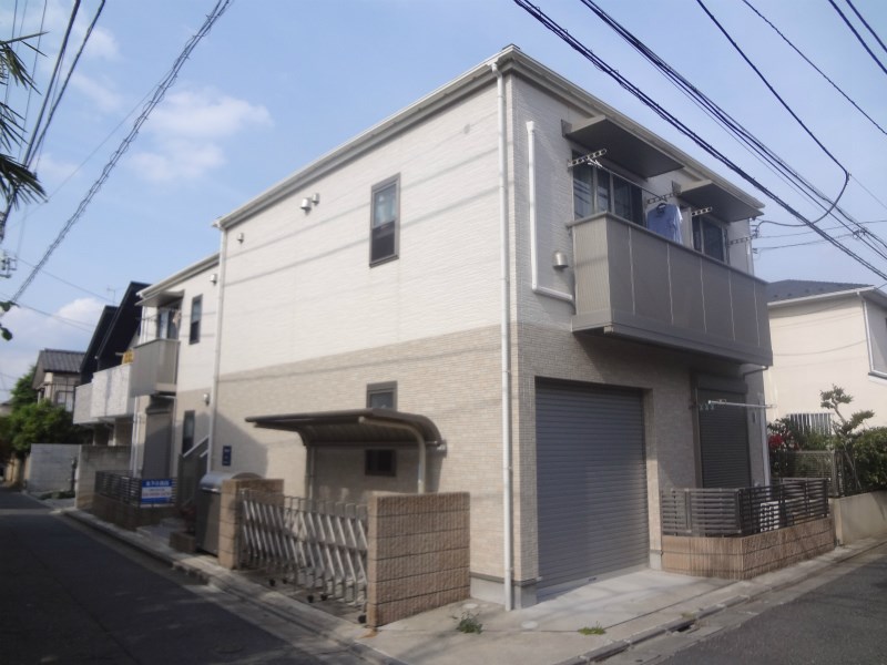 アムール HAL 外観