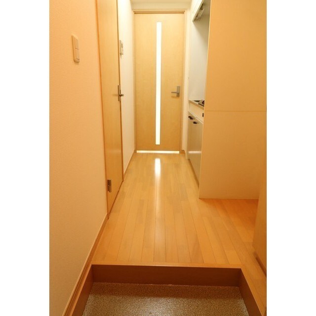 アムール HAL 玄関
