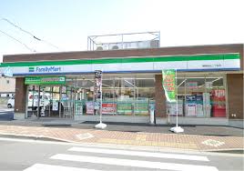 アムール HAL コンビニ