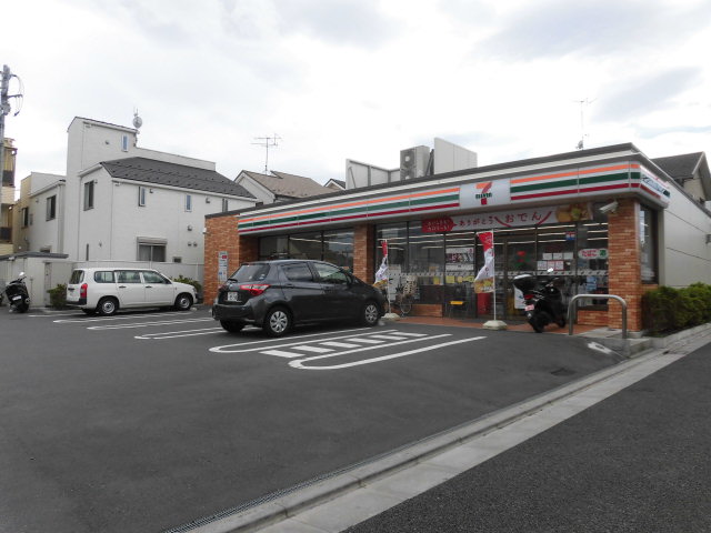 アムール HAL コンビニ