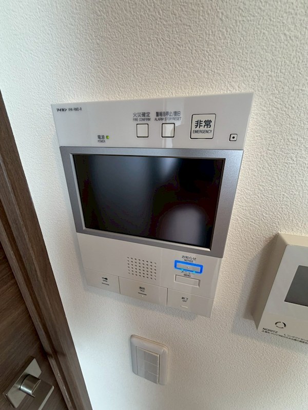 エミリブ東長崎 セキュリティ