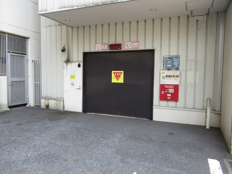エーデル練馬 駐車場