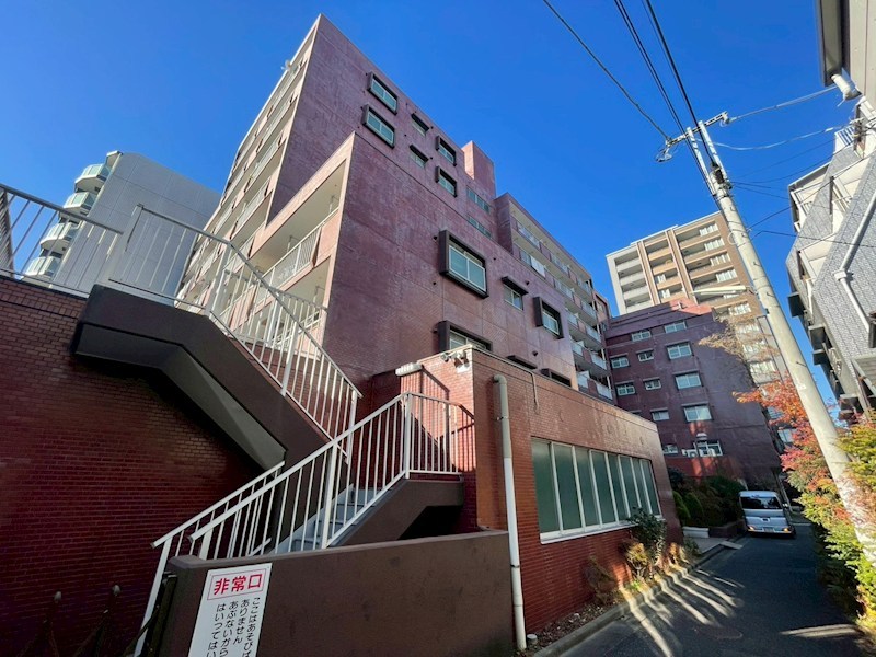 きんえいマンション 外観