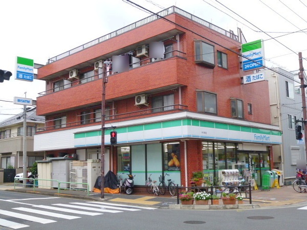 テラス鷺宮 コンビニ