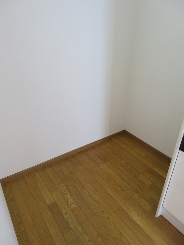 アルモアール その他