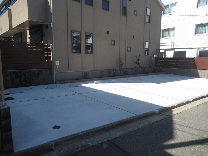 メゾン松風 駐車場