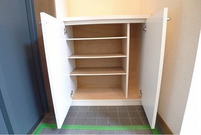 板橋区南常盤台1丁目楽器可（グランドピアノ・弦・管楽器・声楽）マンション  玄関