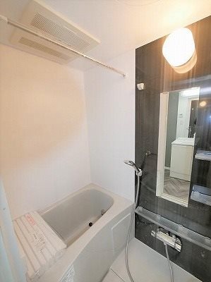 杉並区荻窪1丁目楽器可(防音・グランドピアノ・弦楽器・声楽)マンション 風呂画像