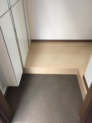 コンセール中延 玄関