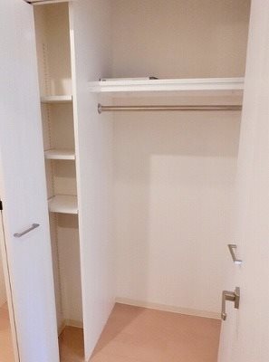 目黒区中根2丁目楽器可(防音・24時間演奏・グランドピアノ・弦・管楽器・声楽)マンション 収納