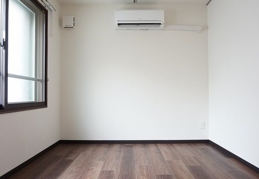 新宿区新宿5丁目楽器可(防音・グランドピアノ・弦・管楽器・声楽)マンション リビング