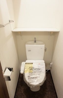 新宿区新宿5丁目楽器可(防音・グランドピアノ・弦・管楽器・声楽)マンション トイレ
