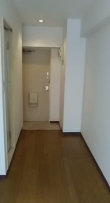 世田谷区上馬2丁目楽器可(ピアノ・弦楽器)マンション 玄関