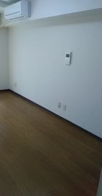 世田谷区上馬2丁目楽器可(ピアノ・弦楽器)マンション リビング