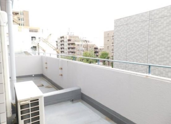 大田区田園調布本町楽器可(ピアノ・弦楽器)マンション ベランダ