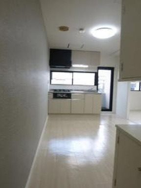 練馬区氷川台3丁目楽器可(ピアノ・弦・管楽器・声楽)マンション リビング