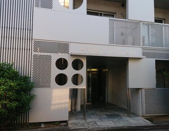 練馬区小竹町2丁目楽器可（ピアノ・弦楽器・DTM）マンション エントランス