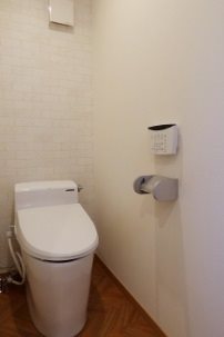 府中市片町1丁目楽器可(ピアノ・弦楽器)アパート トイレ