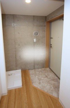 北区浮間3丁目楽器可(防音・24時間演奏・グランドピアノC3まで・弦管楽器・声楽)マンション 玄関