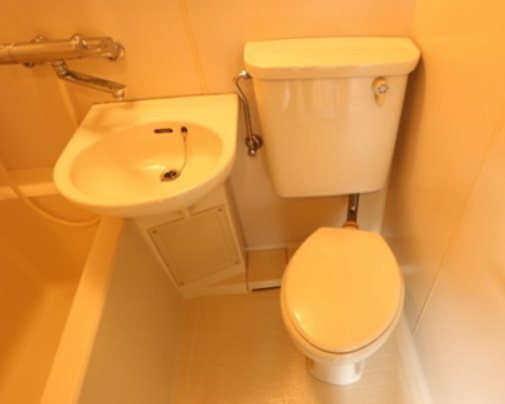 世田谷区三軒茶屋1丁目楽器可(ピアノ・弦楽器)マンション トイレ