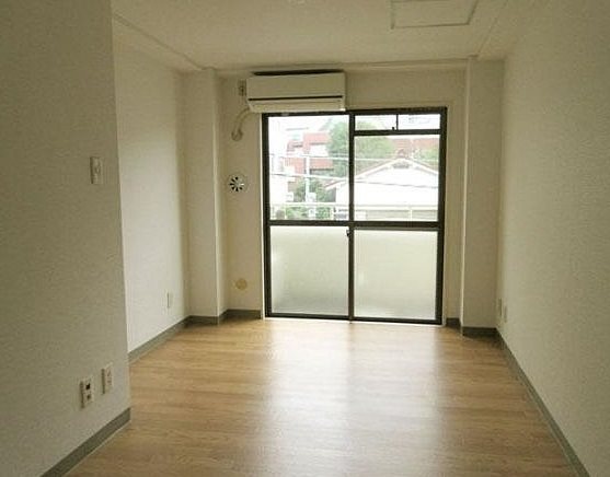 渋谷区元代々木町23楽器可（ピアノ・弦楽器・DTMその都度相談）マンション ベッドルーム
