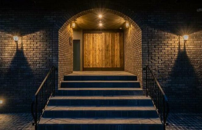 世田谷区赤堤5丁目楽器可（防音・ピアノ・弦管楽器・声楽・DTM相談）マンション エントランス
