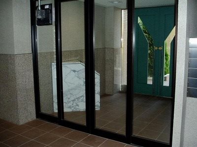 川崎市高津区下作延1丁目楽器可(防音・グランドピアノ・弦・管楽器・声楽)マンション ロビー