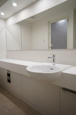 渋谷区富ヶ谷2丁目楽器可(防音・弦・管楽器・声楽)マンション 洗面所