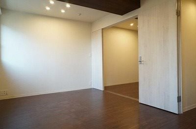 渋谷区富ヶ谷2丁目楽器可(防音・弦・管楽器・声楽)マンション ベッドルーム